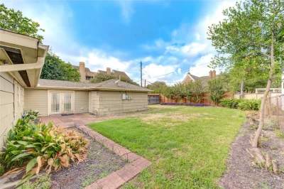 Single family detached home